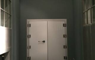 Snowden - Kulissenbau, Kulissenbau. GRIZZLY Filmbau GmbH