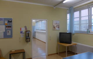 Snowden - Kulissenbau, Kulissenbau. GRIZZLY Filmbau GmbH