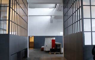 Snowden - Kulissenbau, Kulissenbau. GRIZZLY Filmbau GmbH