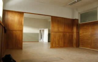 Snowden - Kulissenbau, Kulissenbau. GRIZZLY Filmbau GmbH