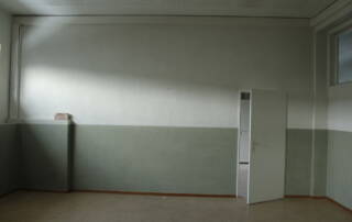 Snowden - Kulissenbau, Kulissenbau. GRIZZLY Filmbau GmbH