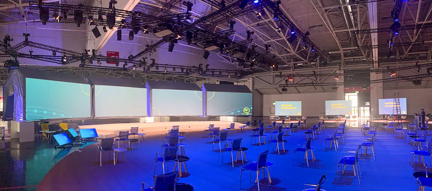 GRIZZLY Filmbau GmbH - Mietfahrzeuge & Kulissenbau für Film & TV. Maskenmobil, Garderobenmobil, SET-AL Aufnahmeleitung, Aufenthaltsmobil, Stromerzeuger, Sprinter für Film und TV Produktionen.